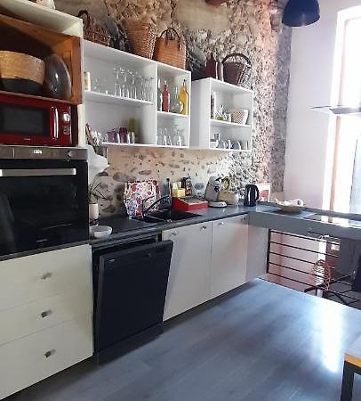 Coquette Maison De Village Nefiach Bagian luar foto